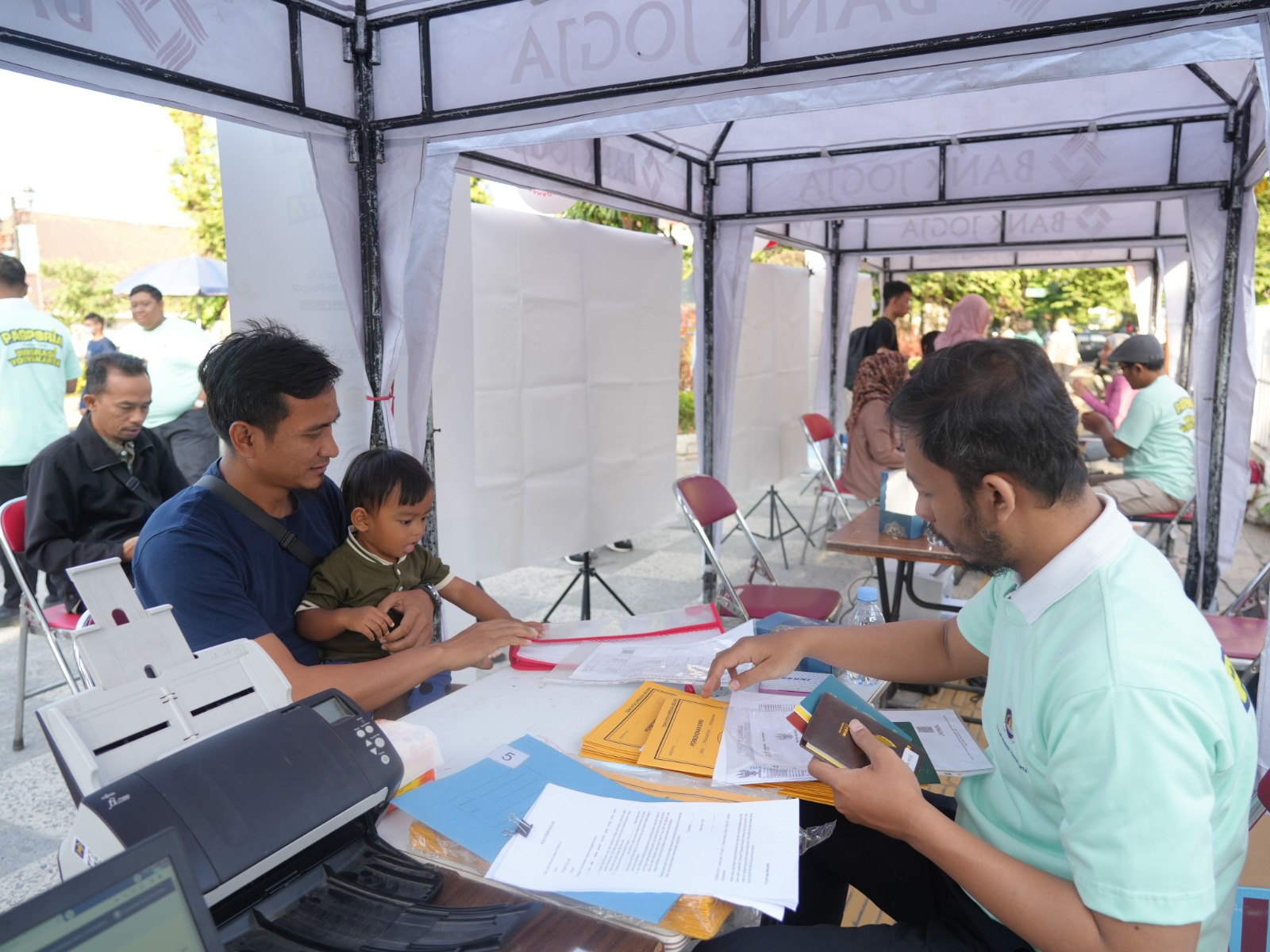 Pasporia Hadir di CFD Sudirman, Urus Paspor Sambil Jalan-Jalan!